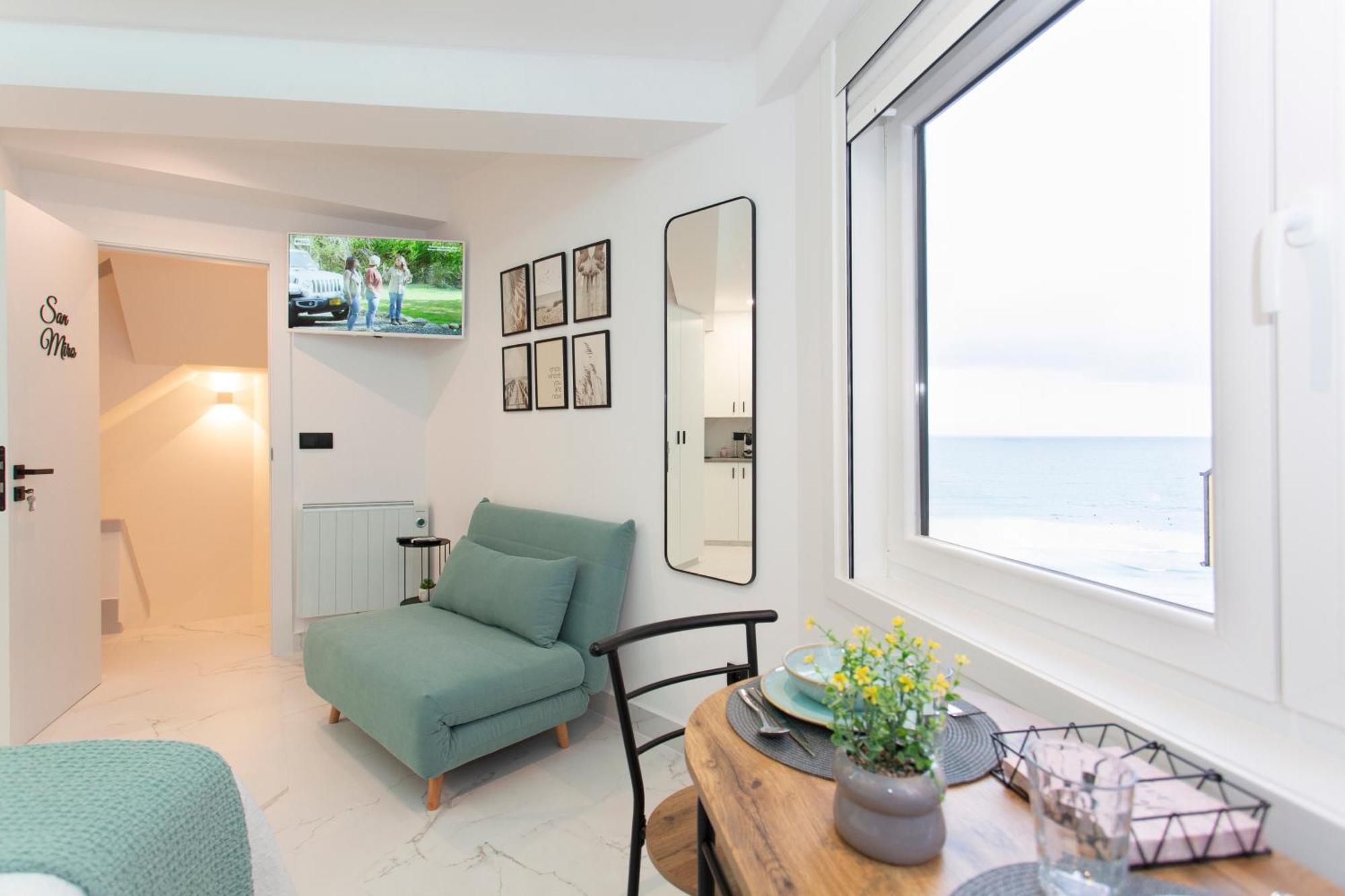 Apartamentos Triple M Malpica Eksteriør billede